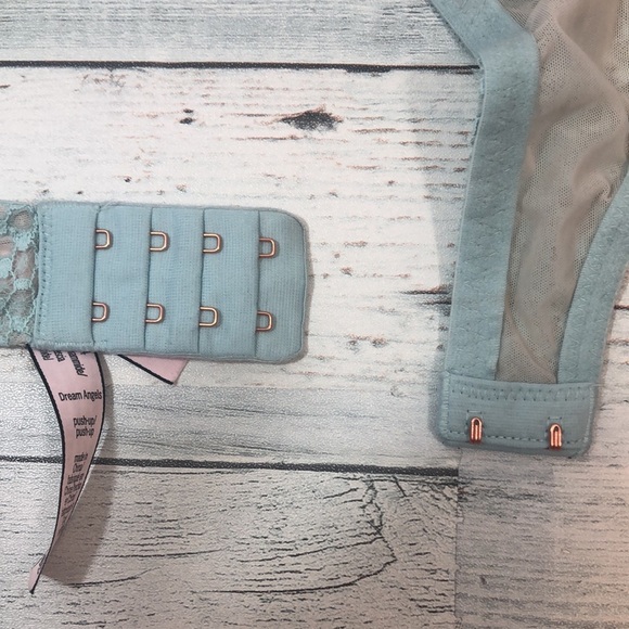 Victoria’s Secret Blue Lace Underwire Bra 34D - Picture 5 of 6